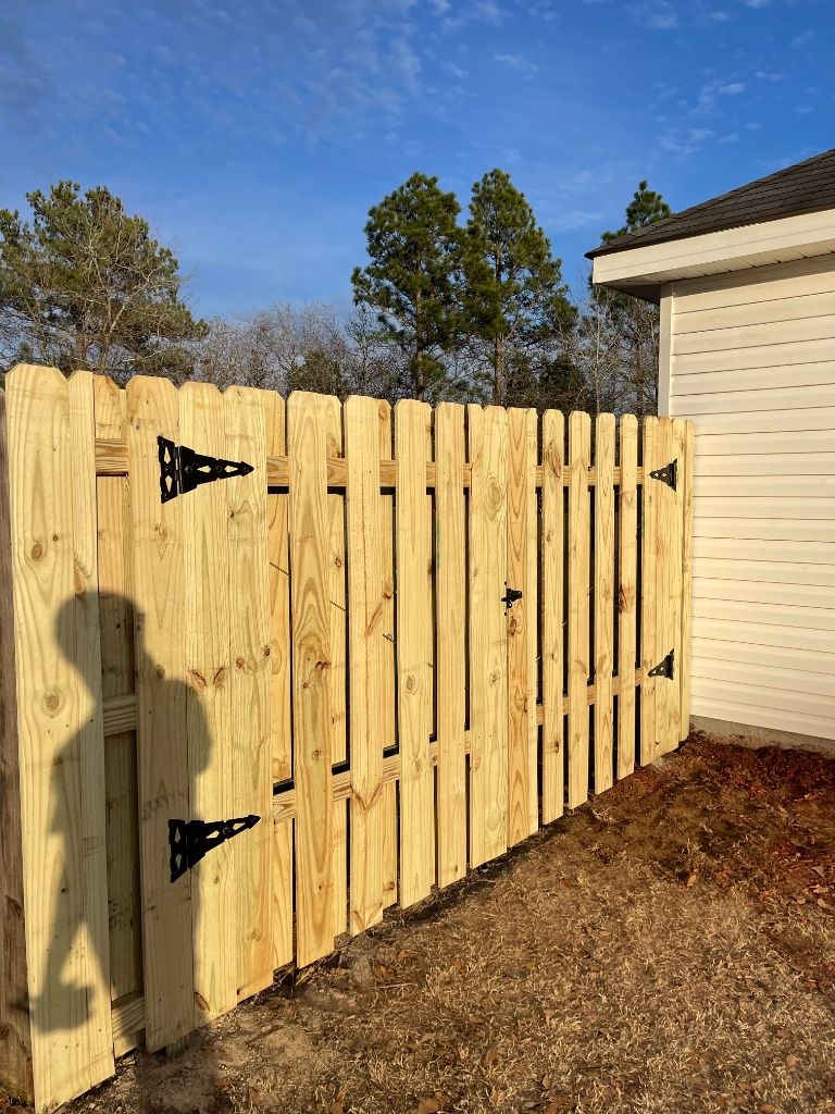 Fence Repair by ET Fencing